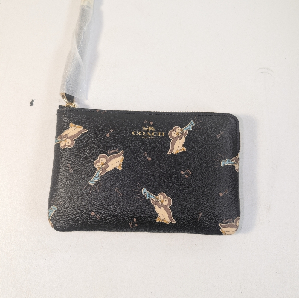 COACH BOXED MUSICAL PENGUINS SMALL LEATHER WRISTLET BLACK NEW